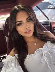 Sofia предлагает премиальный эскорт в Эмиратах|Sofia — premium escort in Dubai